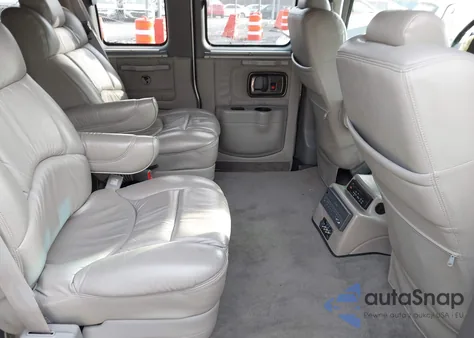 2004 Chevrolet Express from USA, damaged, VIN 1GBFG15T541146493